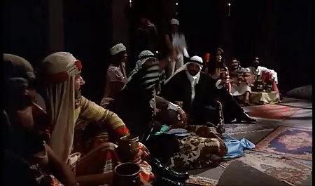 وحشی مو قرمز به علامت سگس دوجنسه خاک