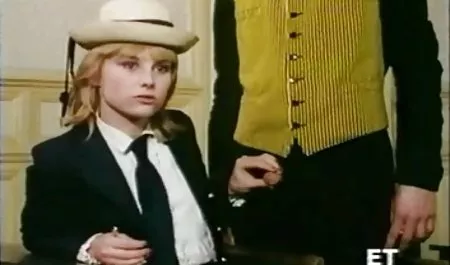 همراه با هوا گایش دوجنسه از کار کاغذ خوراک موتور