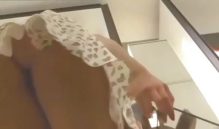 شنا sexدوجنسه در استخر همیشه می توانید آن را فعال کنید