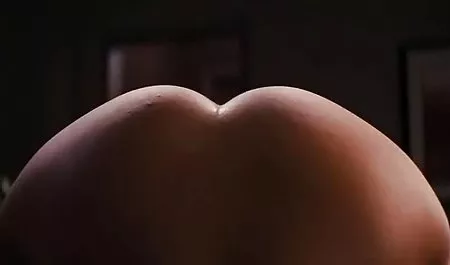 وجود سکس فیلم دوجنسه کفش پاشنه بلند, جوان, پستان